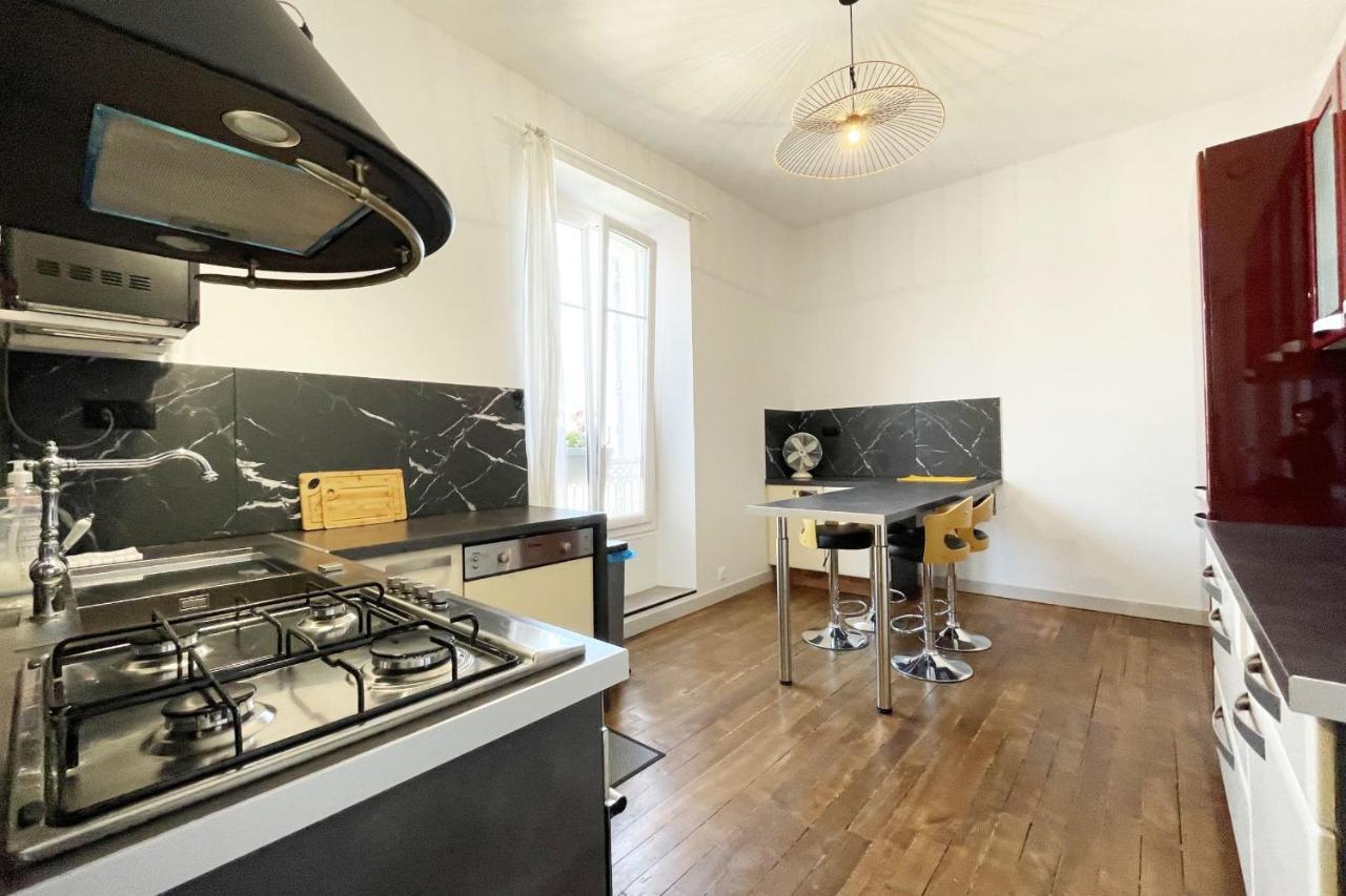 Appartement Haussmannien Proche Gare Chartres Exterior foto
